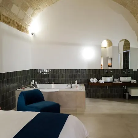 Casa Minerva - E Relax 4* ג'ויה דל קולה
