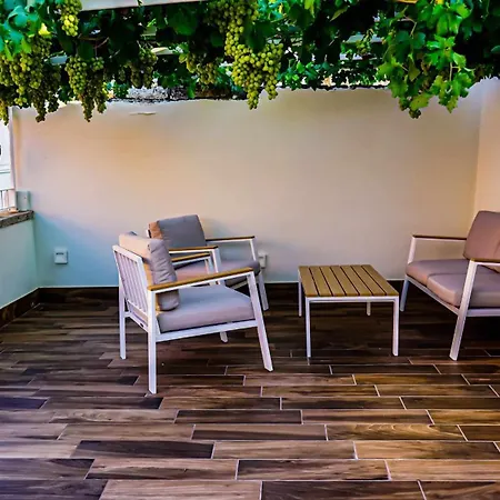 Casa Minerva - E Relax 4* جويا ديل كولي